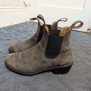 Blundstone #1677 Women's heeled boots - Rustic Brown. Size 8